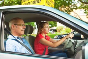 Cómo Renovar Licencia de Conducir en Maine